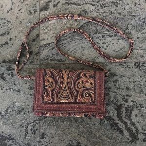 VERA BRADLEY cross body mini bag